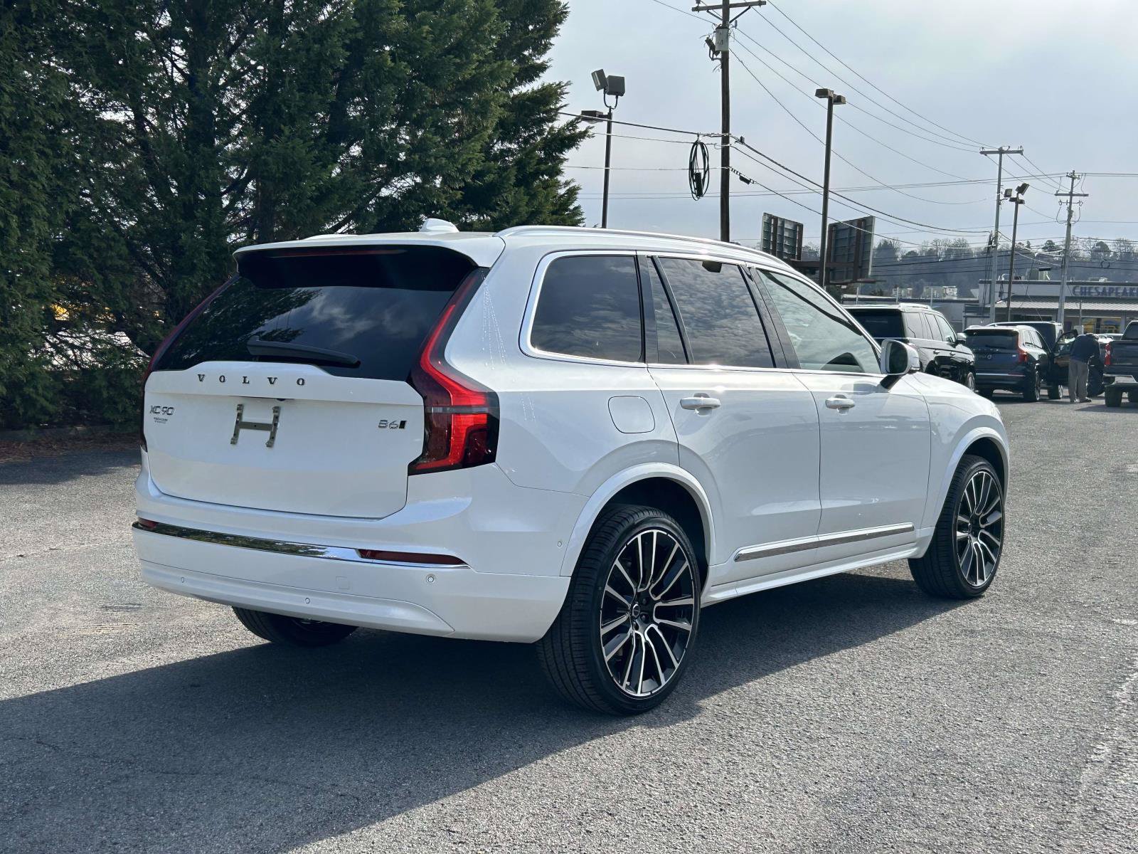 New 2026 Volvo XC90 B6 Plus AWD/4WD image 3