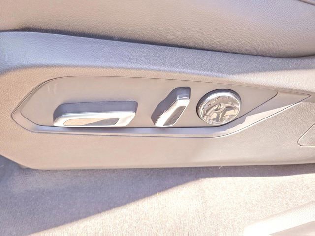 Used 2026 Acura MDX FWD image 10