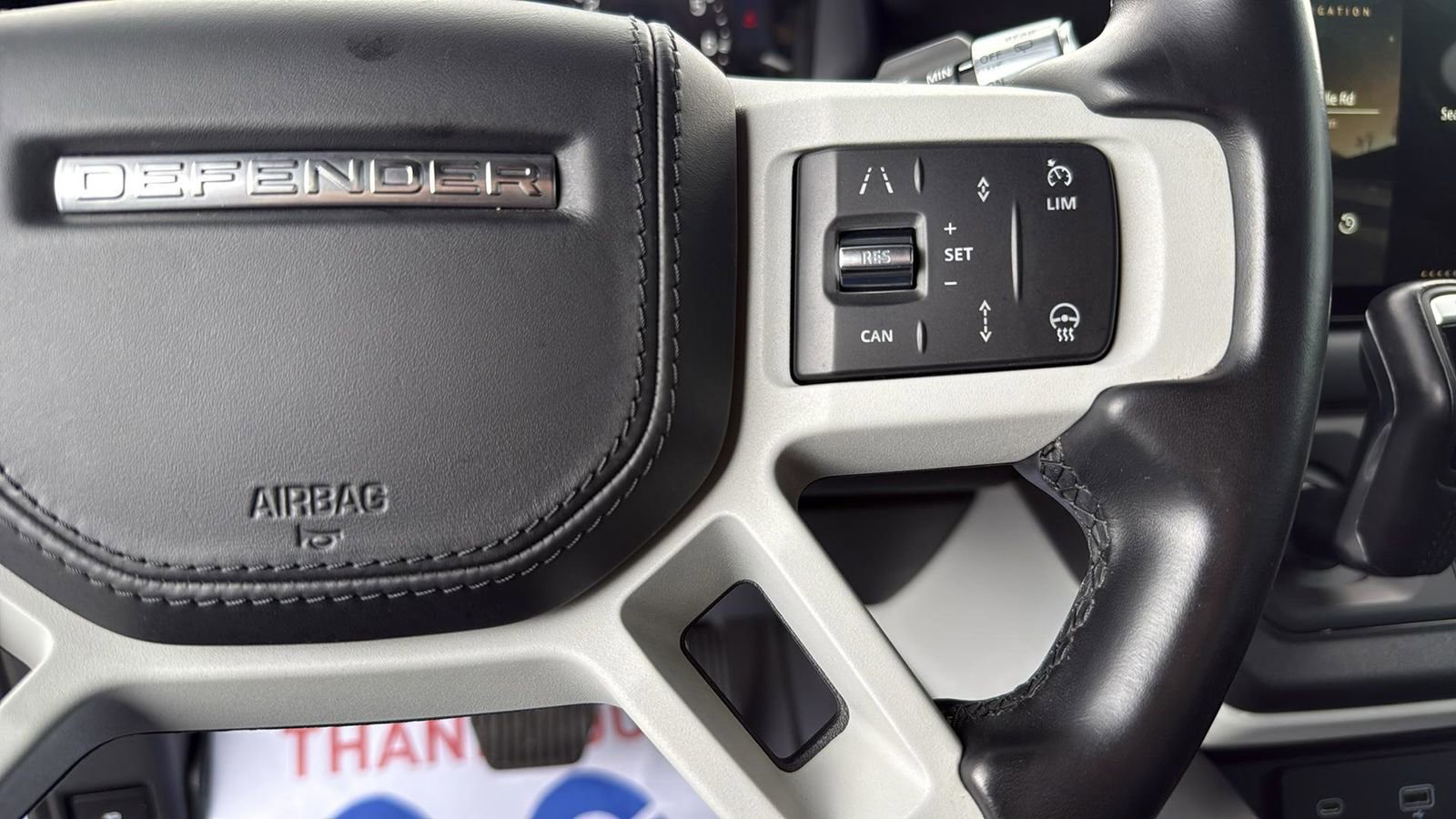 Used 2022 Land Rover Defender 110 XS Edition image 16