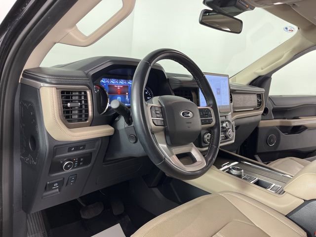 Used 2024 Ford Expedition Max Limited image 19