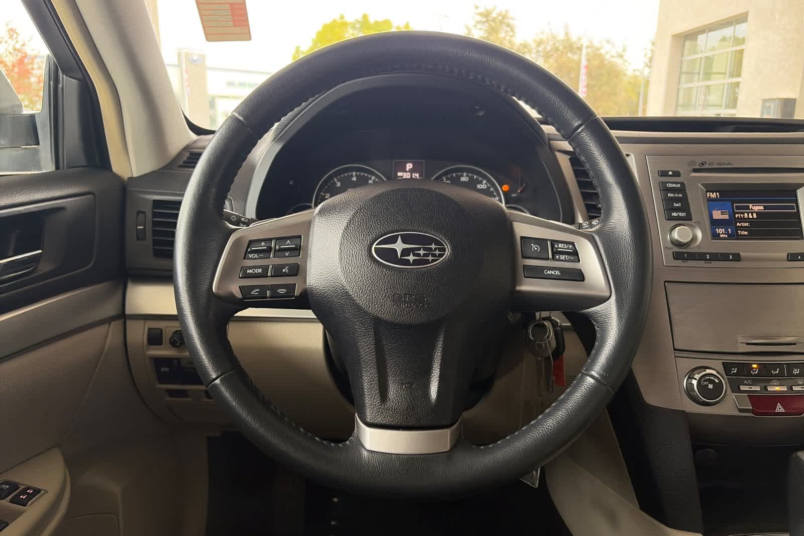 Used 2014 Subaru Outback 2.5i Premium AWD/4WD image 22