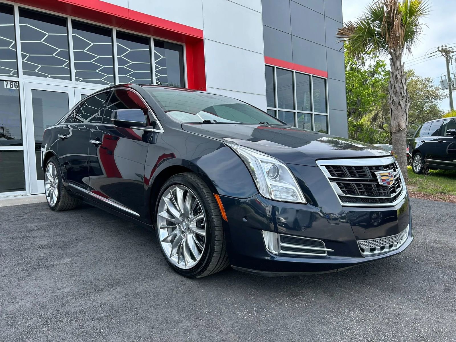 Used 2013 Cadillac XTS Platinum w/ Driver Assist Package AWD/4WD image 3