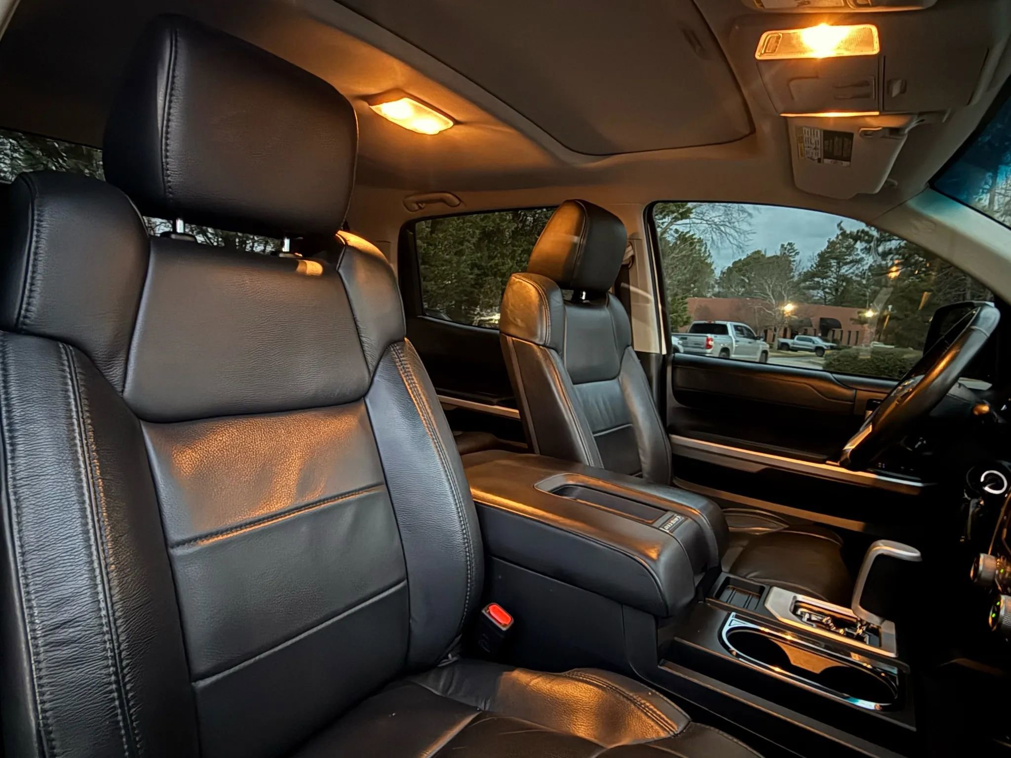 Used 2017 Toyota Tundra Limited image 23