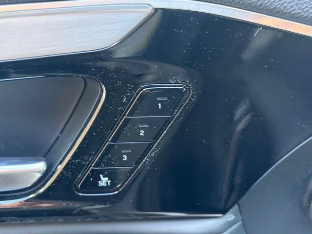Used 2023 Acura MDX SH-AWD w/ Technology Package image 14