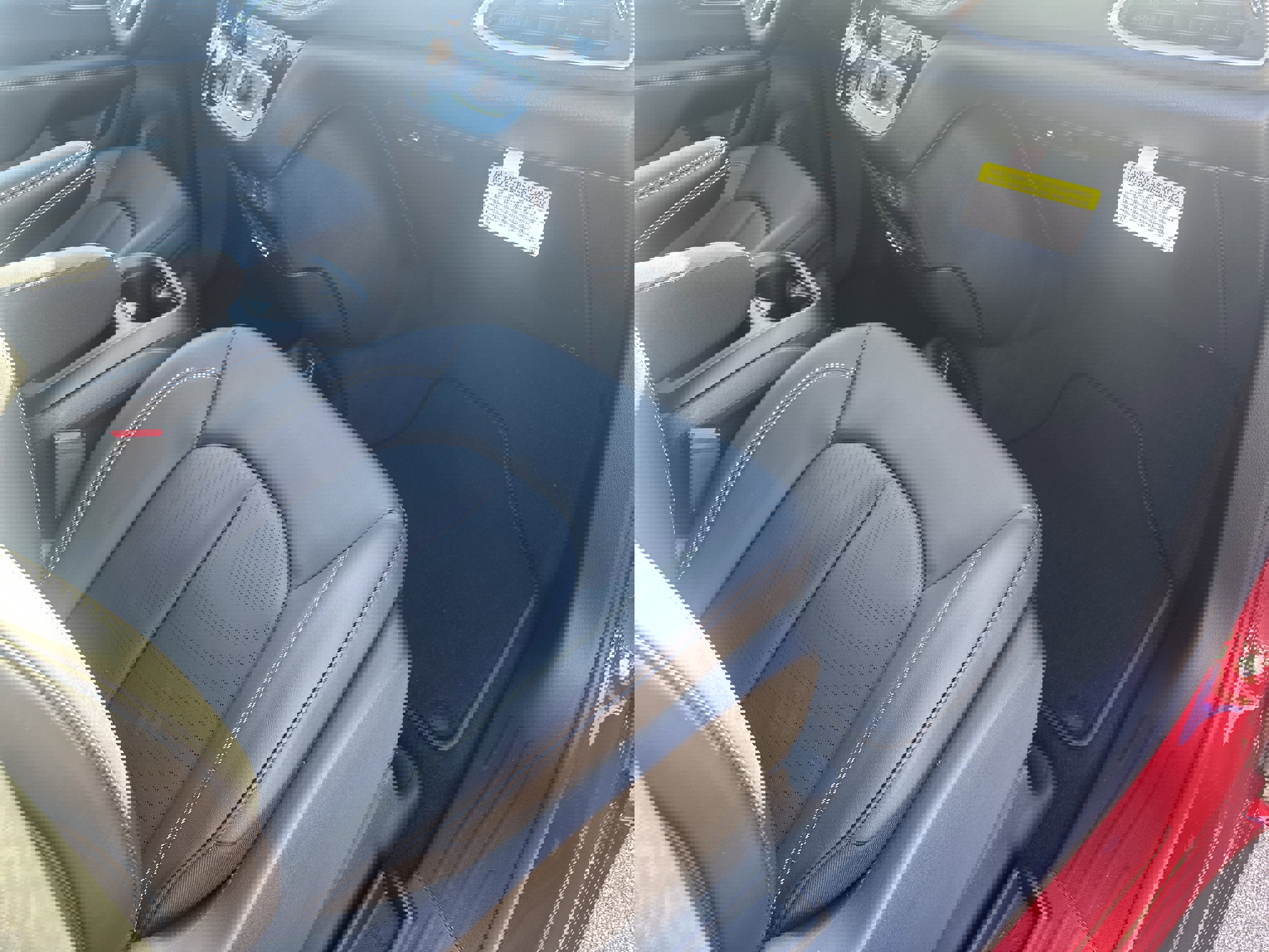 New 2026 Chrysler Pacifica Select image 24