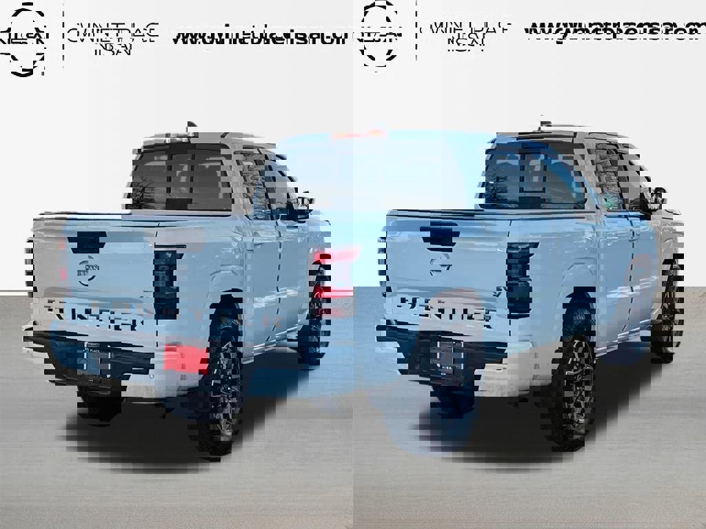 Used 2022 Nissan Frontier SV image 5