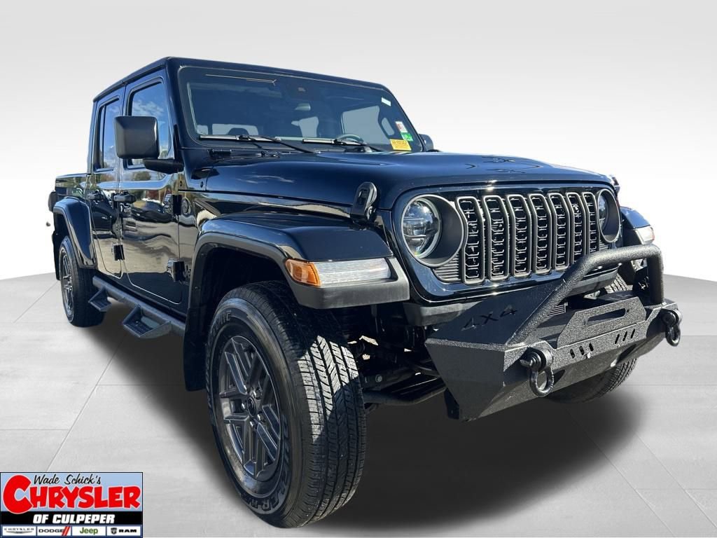 Used 2024 Jeep Gladiator Sport