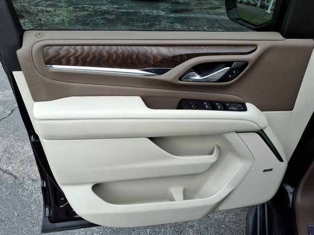 Used 2023 GMC Yukon Denali AWD/4WD image 29