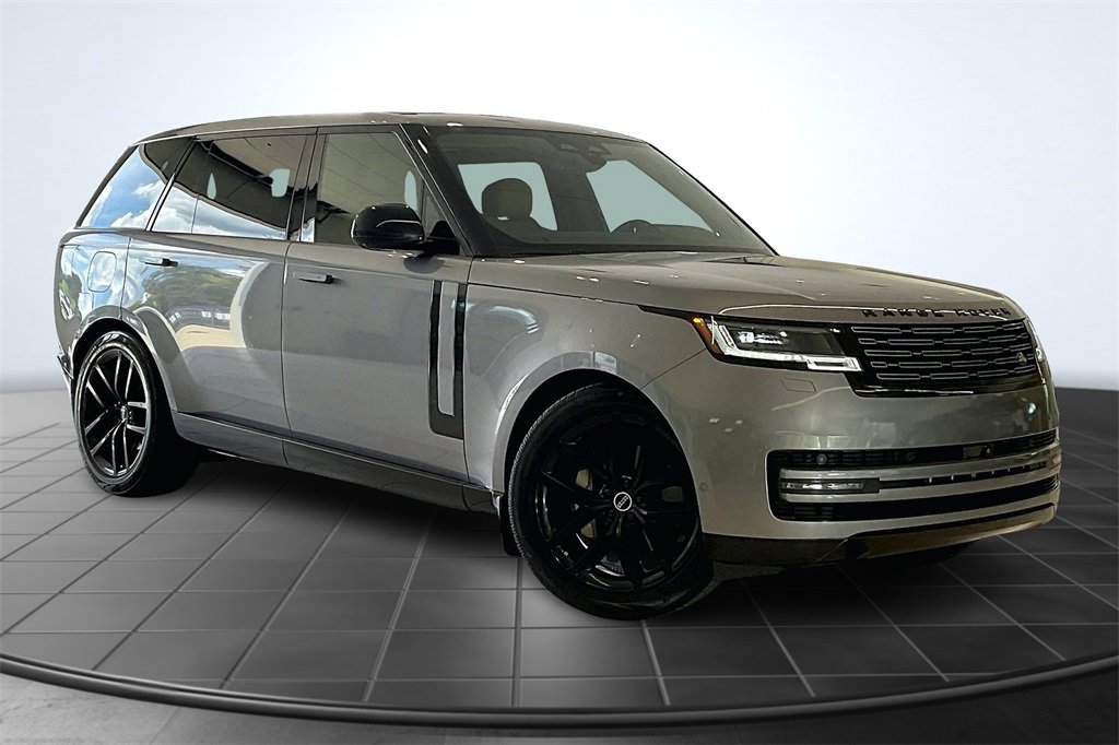 Used 2024 Land Rover Range Rover Long Wheelbase SE