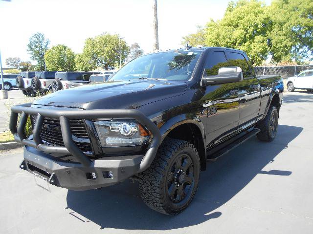 Used 2018 RAM 2500 Laramie w/ Sport Appearance Group AWD/4WD video 1