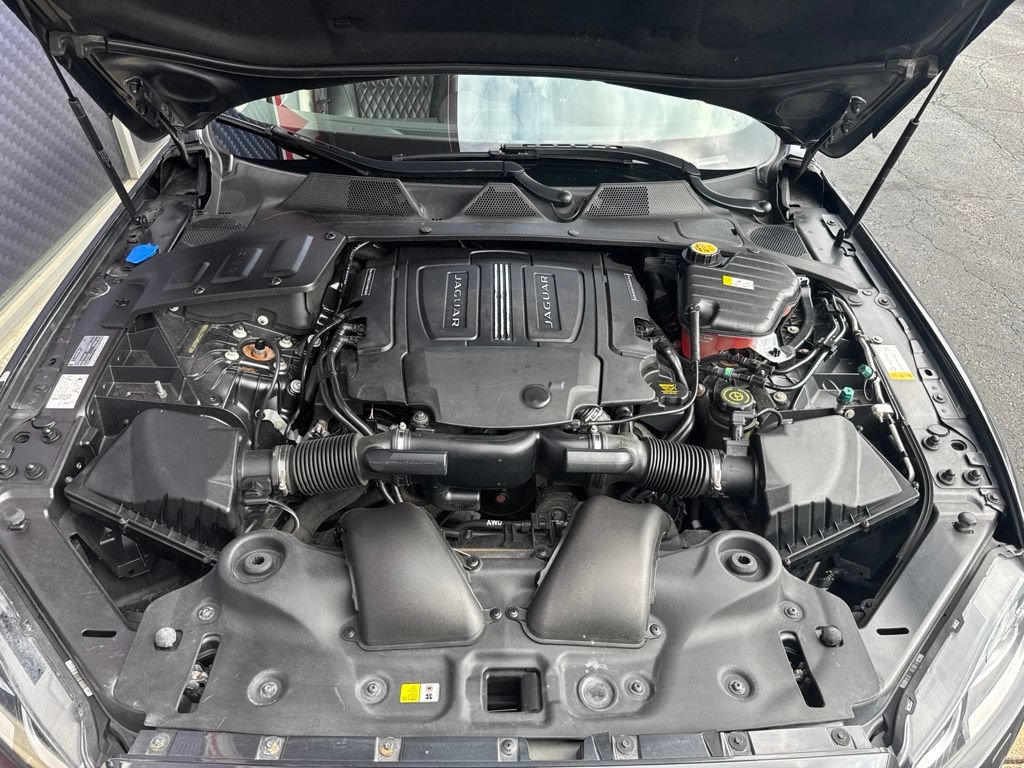 Used 2017 Jaguar XJ L Portfolio AWD/4WD image 22