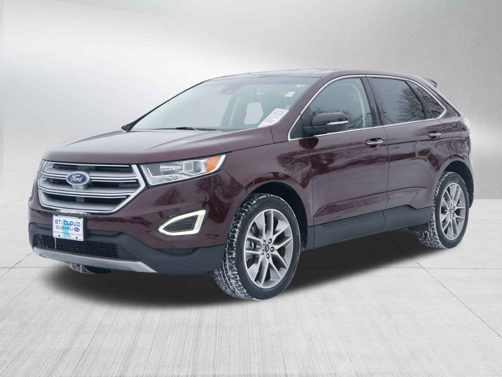 Used 2017 Ford Edge Titanium w/ Equipment Group 302A image 3