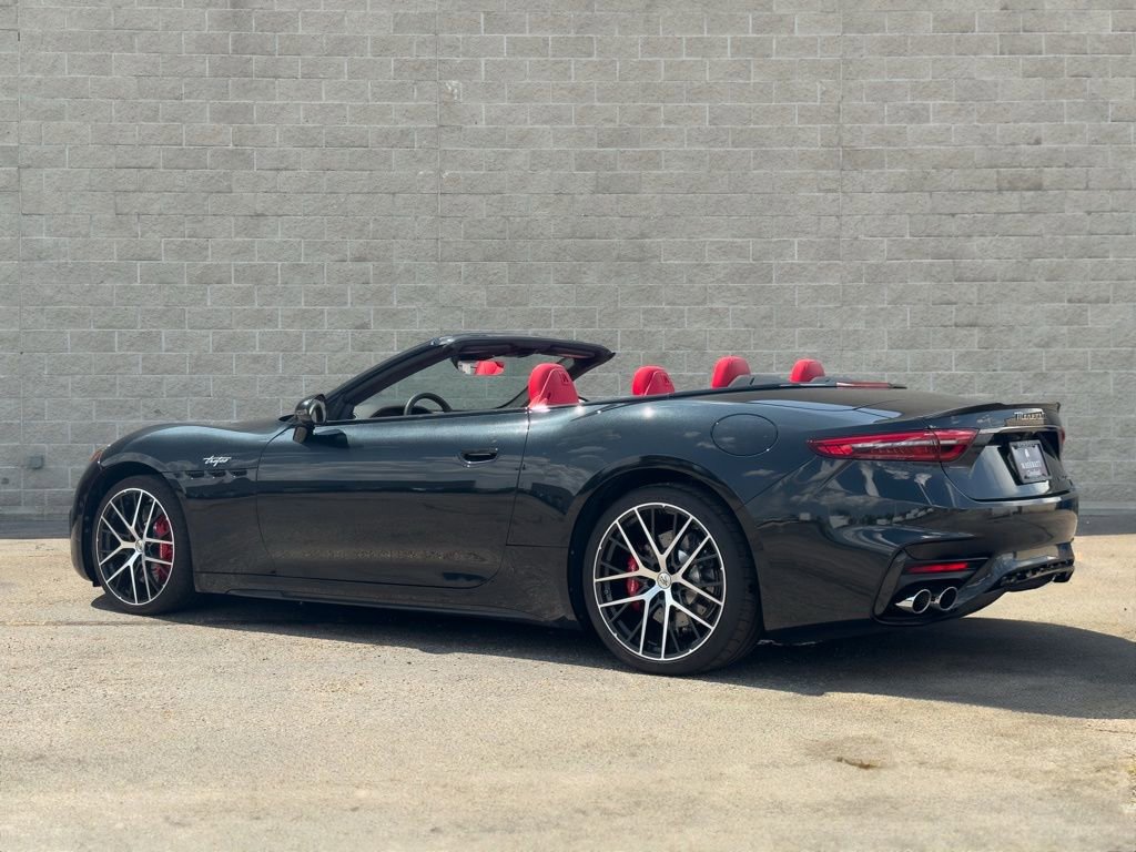 Used 2024 Maserati GranCabrio Trofeo image 2