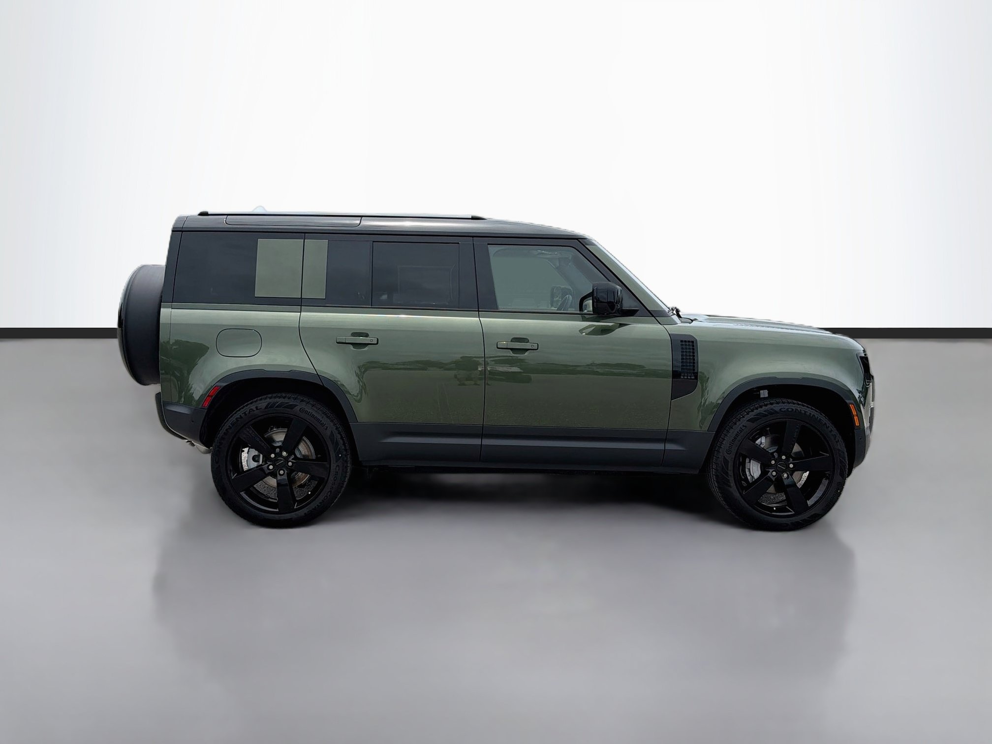 New 2026 Land Rover Defender 110 S AWD/4WD image 6