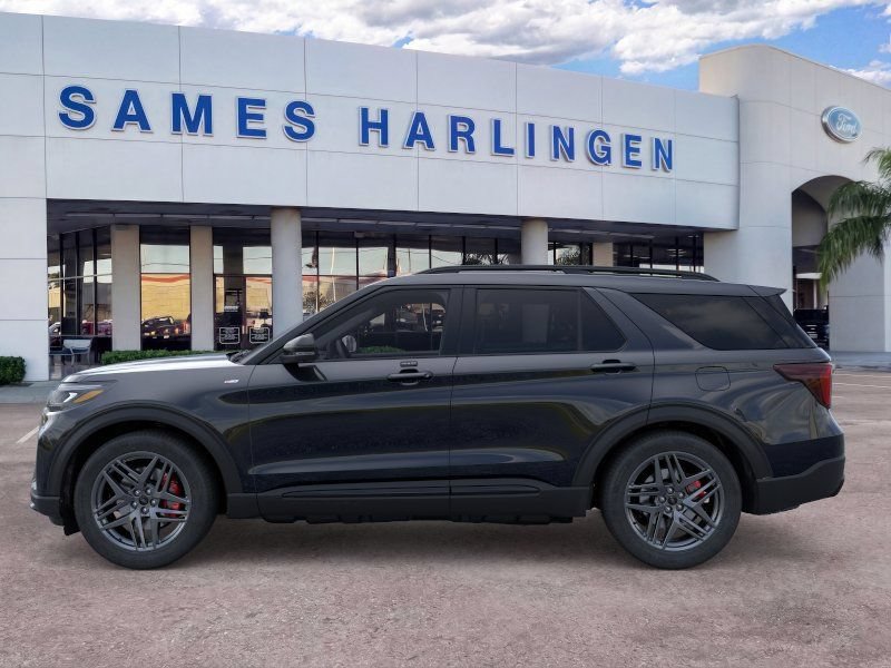 New 2026 Ford Explorer ST-Line w/ ST-Line Street Pack RWD image 3