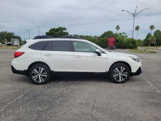 Used 2019 Subaru Outback 2.5i Limited w/ Popular Package #2 AWD/4WD image 4