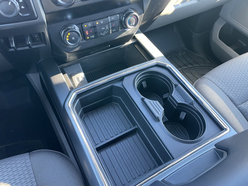 Used 2022 Ford F350 XLT w/ XLT Premium Package image 13