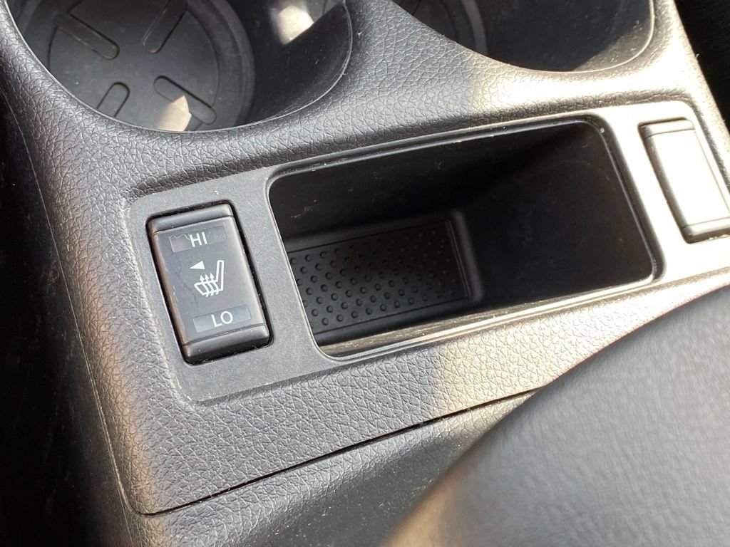Used 2020 Nissan Rogue SV w/ Premium Package FWD image 19