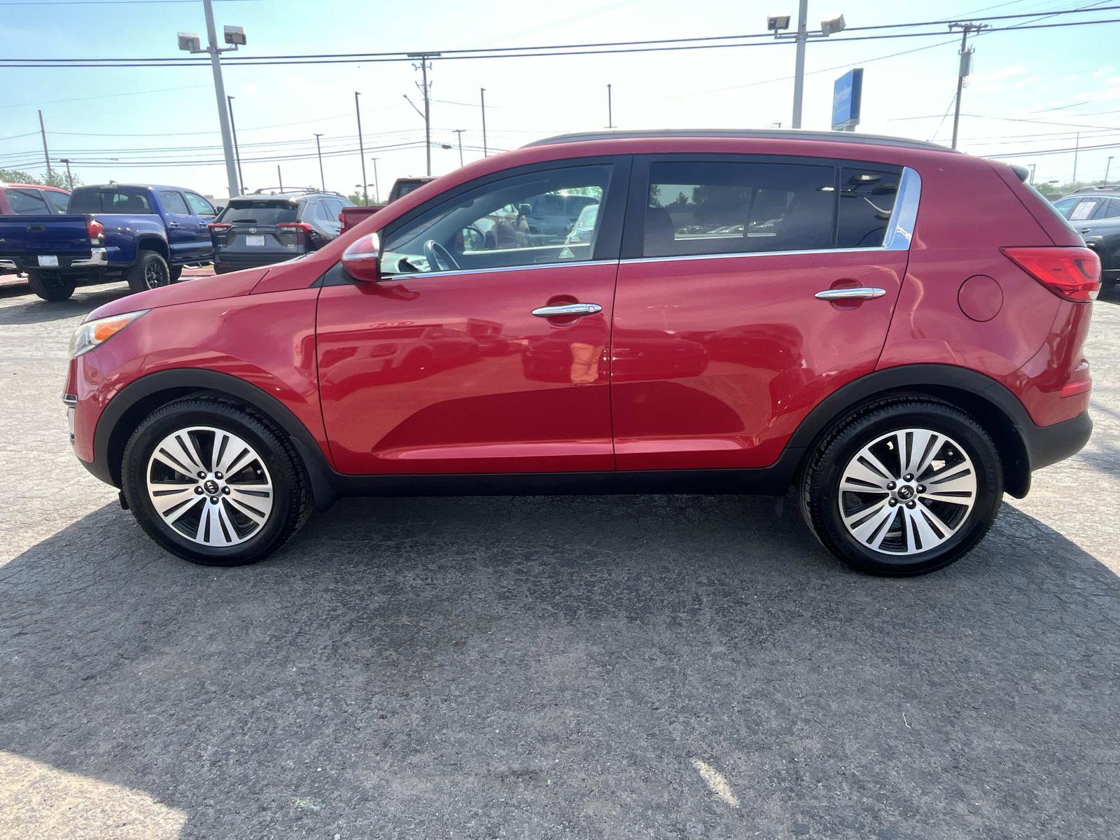 Used 2014 Kia Sportage EX image 4