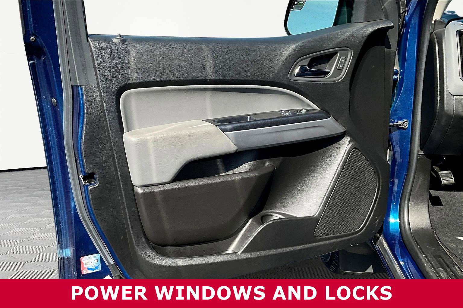 Used 2020 Chevrolet Colorado LT w/ Safety Package image 20