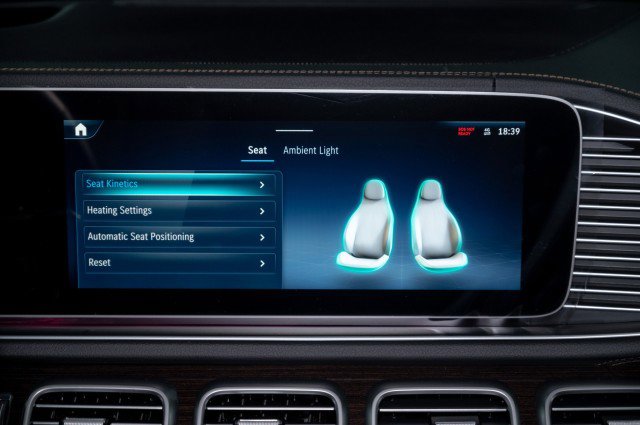 Used 2026 Mercedes-Benz GLS 450 4MATIC image 17