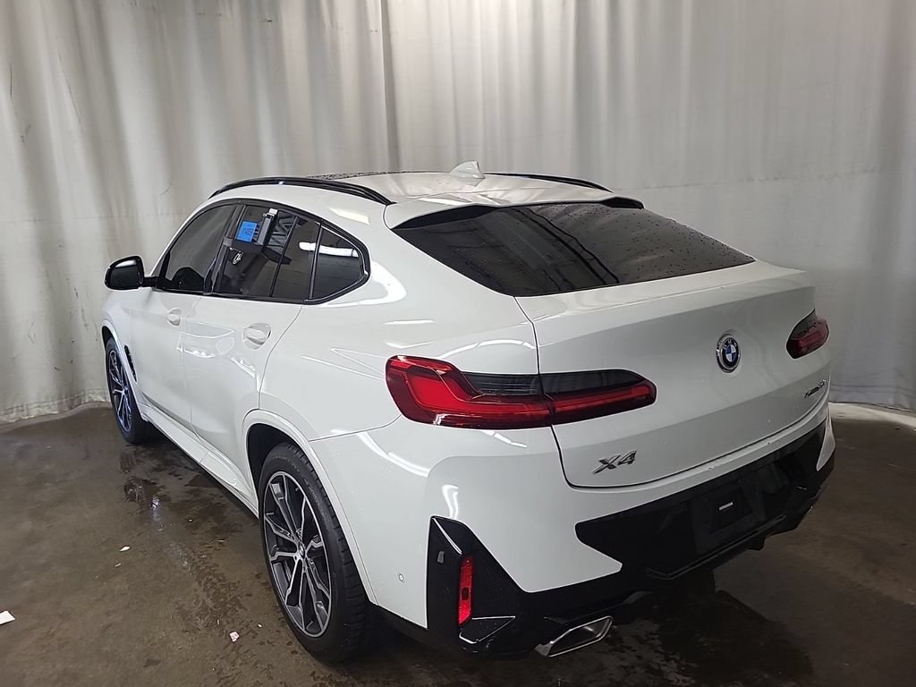 Used 2022 BMW X4 xDrive30i AWD/4WD image 6