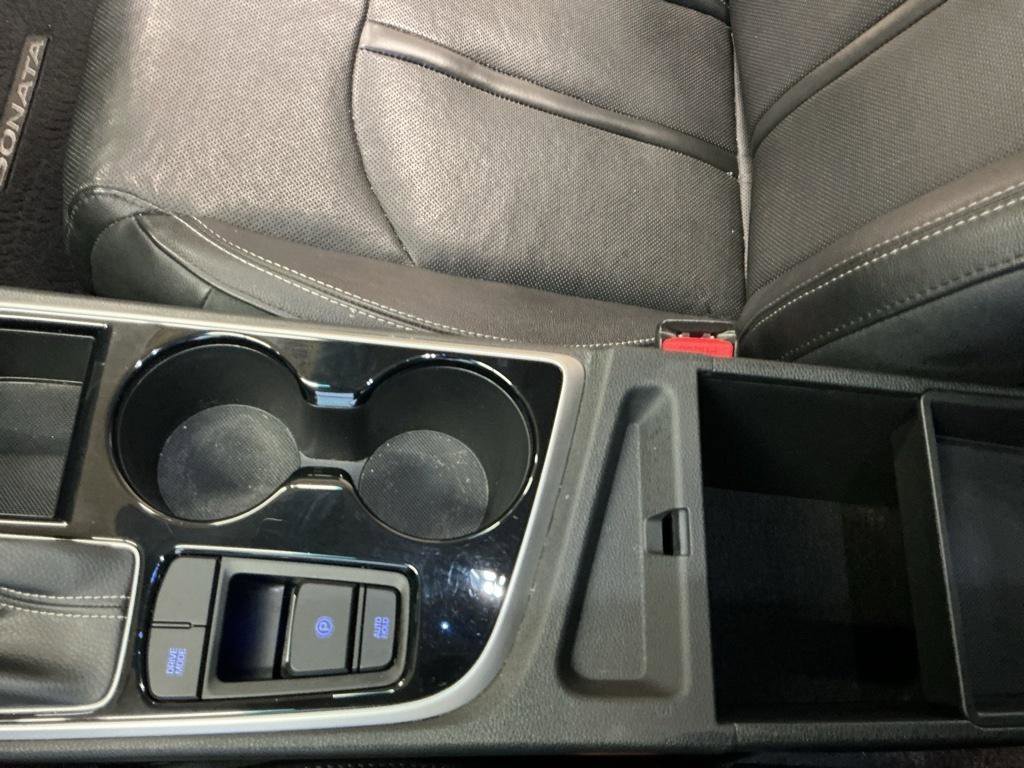 Used 2019 Hyundai Sonata Limited image 8