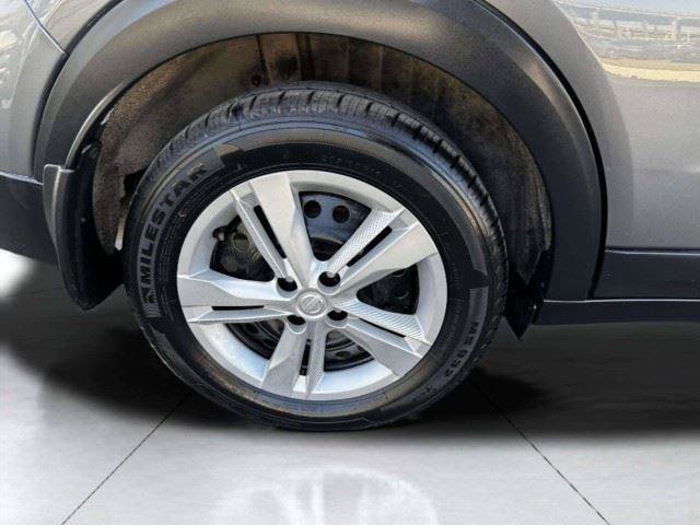Used 2020 Nissan Kicks S FWD image 51