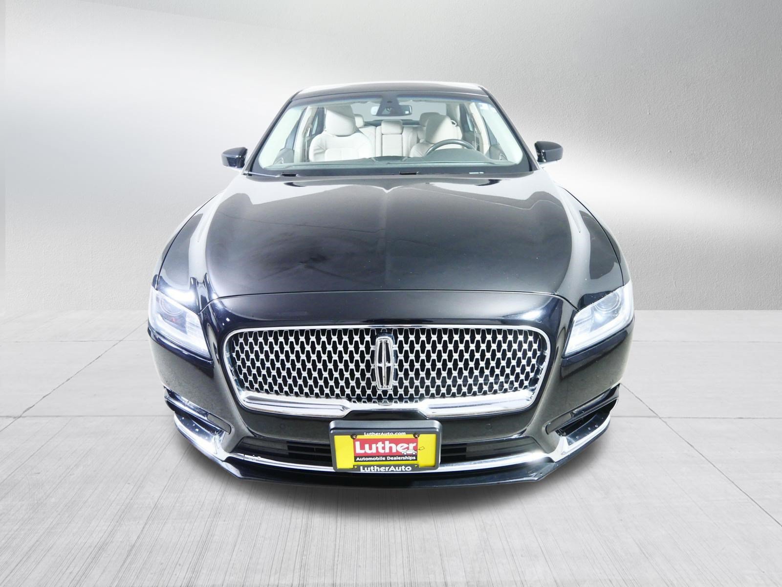 Used 2018 Lincoln Continental Reserve w/ Continental Climate Package AWD/4WD image 2