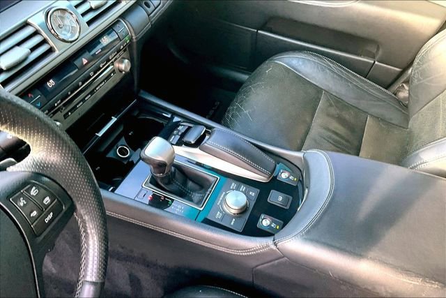 Used 2013 Lexus LS 460 AWD w/ F-Sport Pkg image 13