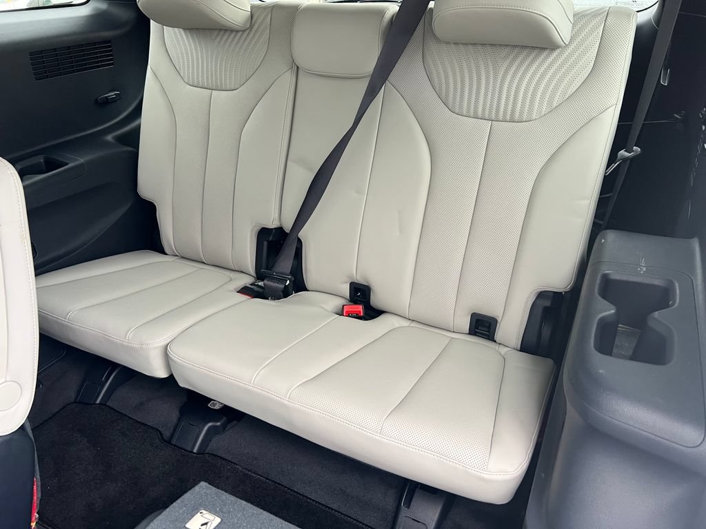 Used 2024 Hyundai Palisade Calligraphy AWD/4WD image 18