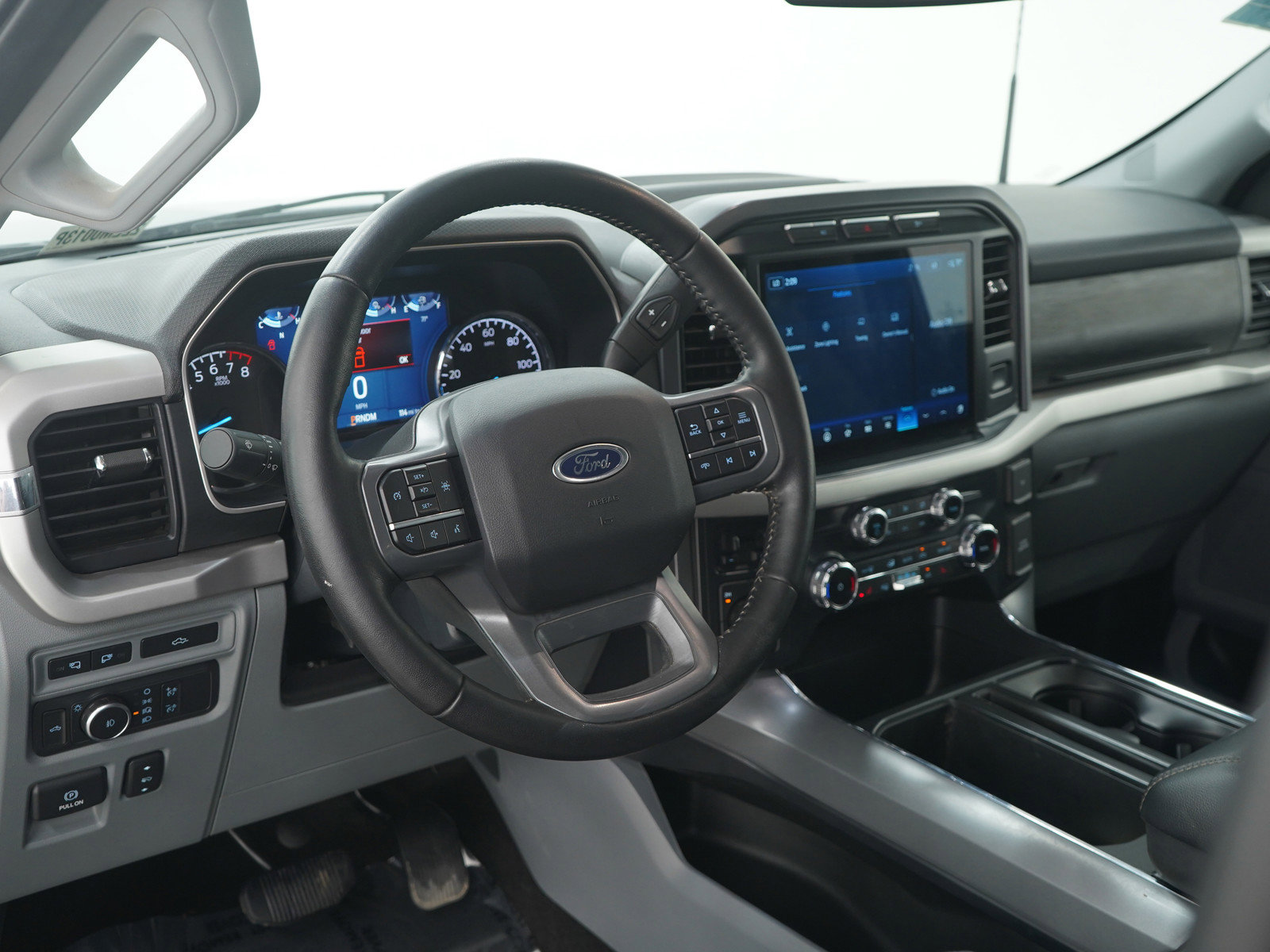 Used 2022 Ford F150 XLT w/ Equipment Group 302A High image 25