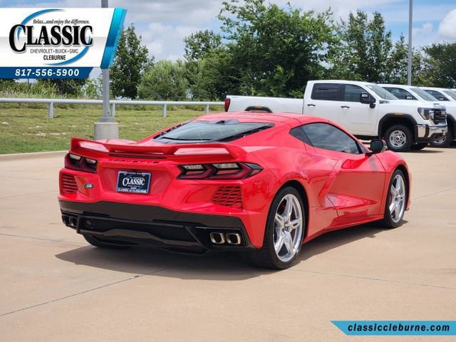 Used 2021 Chevrolet Corvette Stingray Premium Cpe w/ Z51 Performance Package RWD image 8