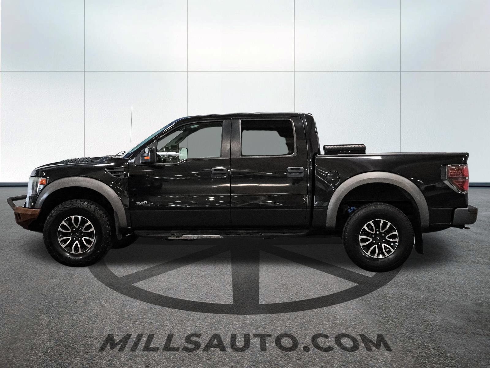 Used 2013 Ford F150 Raptor w/ Luxury Equipment Group AWD/4WD image 3