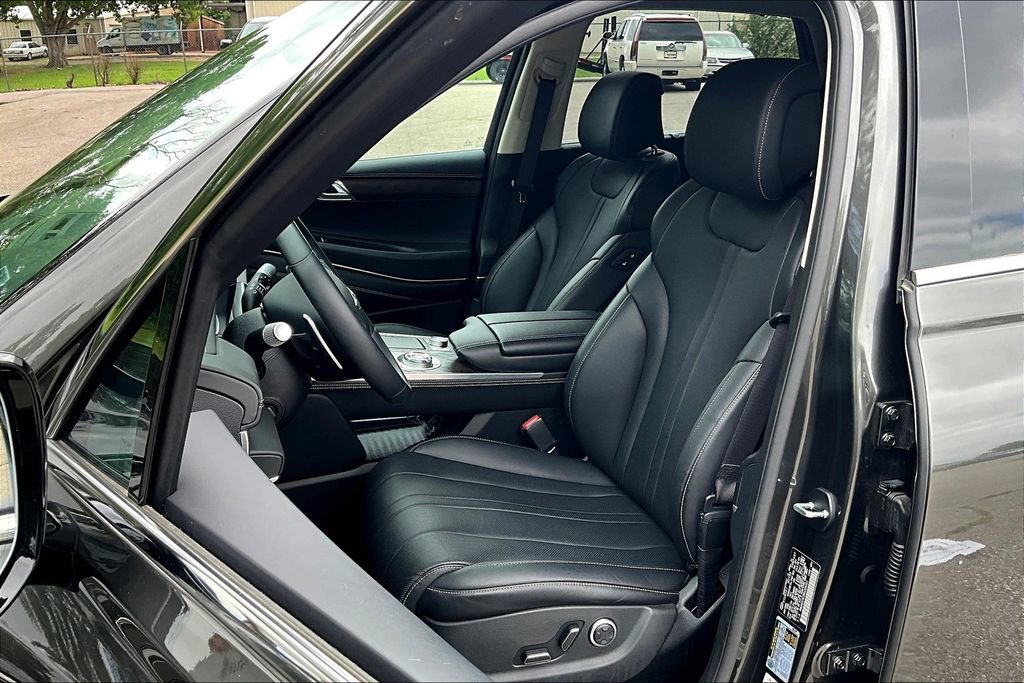Used 2024 Genesis GV80 3.5T image 36