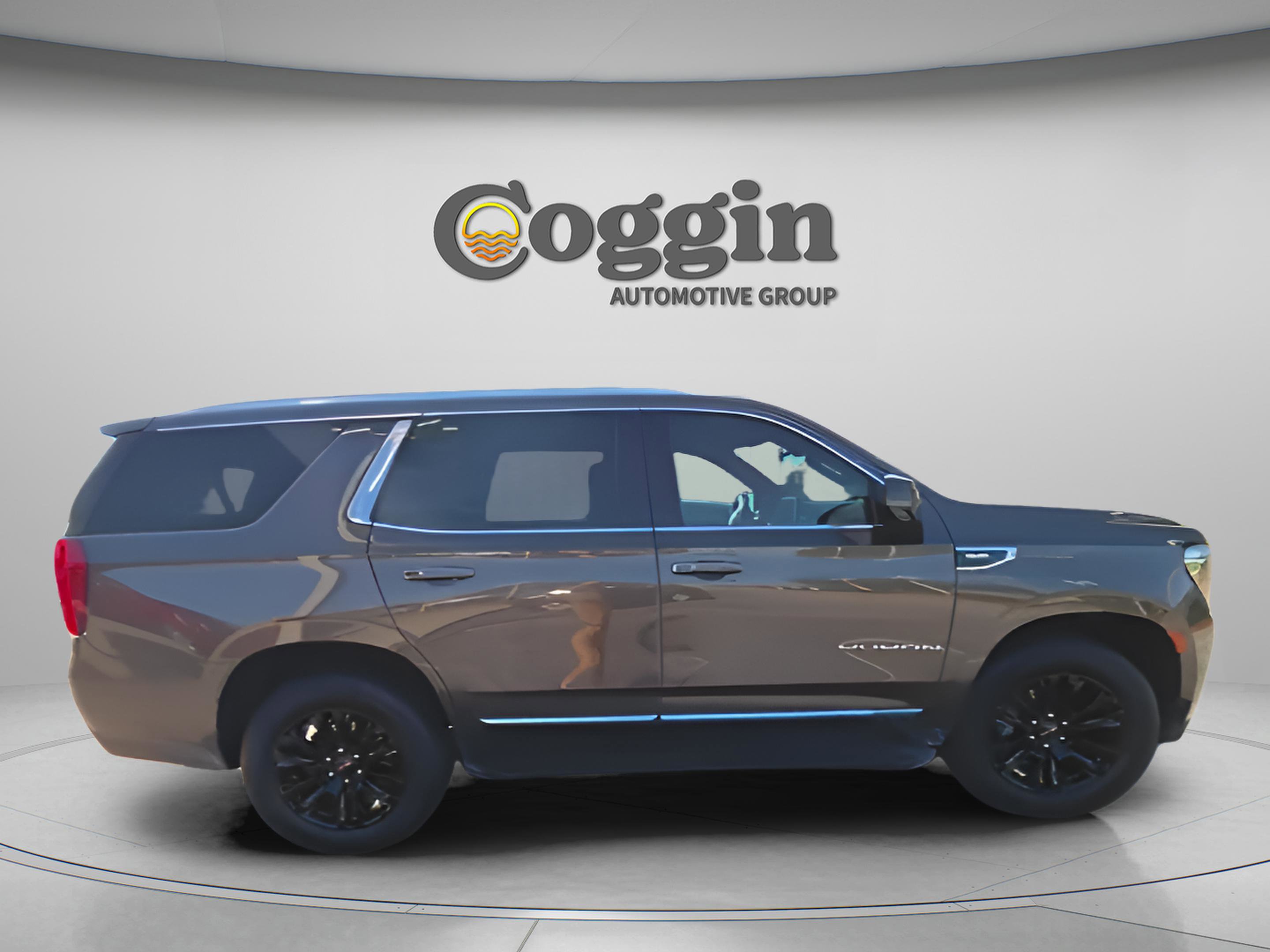 Used 2021 GMC Yukon SLT w/ SLT Premium Package image 17