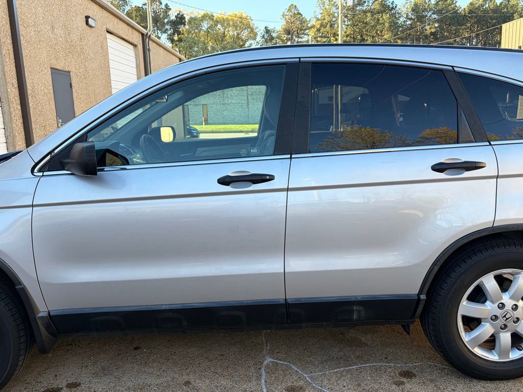 Used 2011 Honda CR-V SE image 6