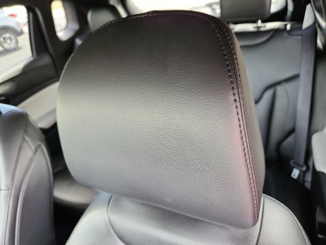 Used 2025 Jeep Compass Limited AWD/4WD image 15