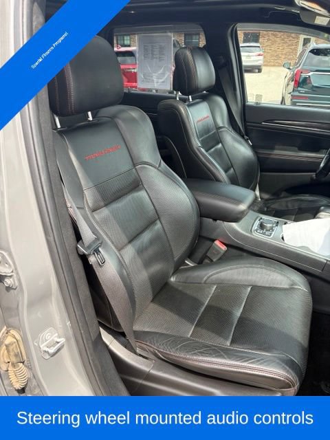 Used 2019 Jeep Grand Cherokee Trailhawk w/ Trailhawk Luxury Group AWD/4WD image 33