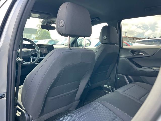Used 2025 Chevrolet Equinox LT w/ Midnight Edition AWD/4WD image 9