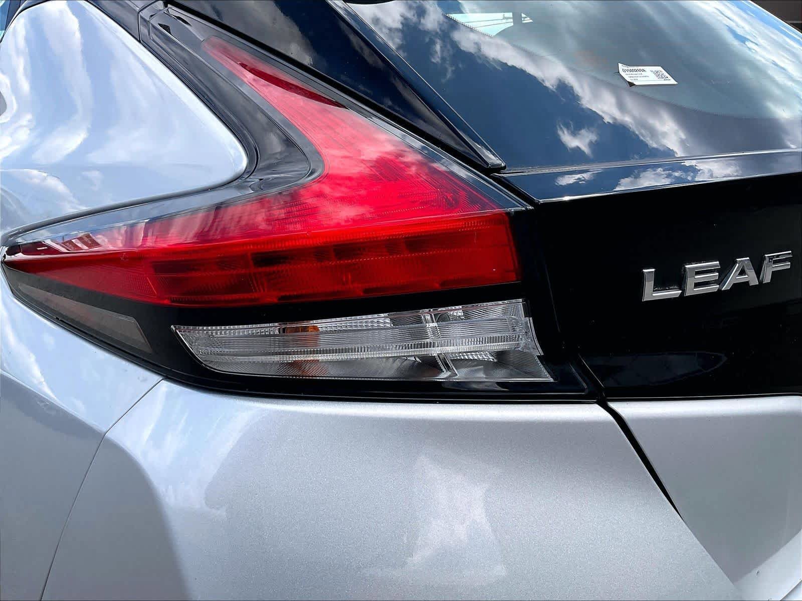 Used 2018 Nissan Leaf SV FWD image 33