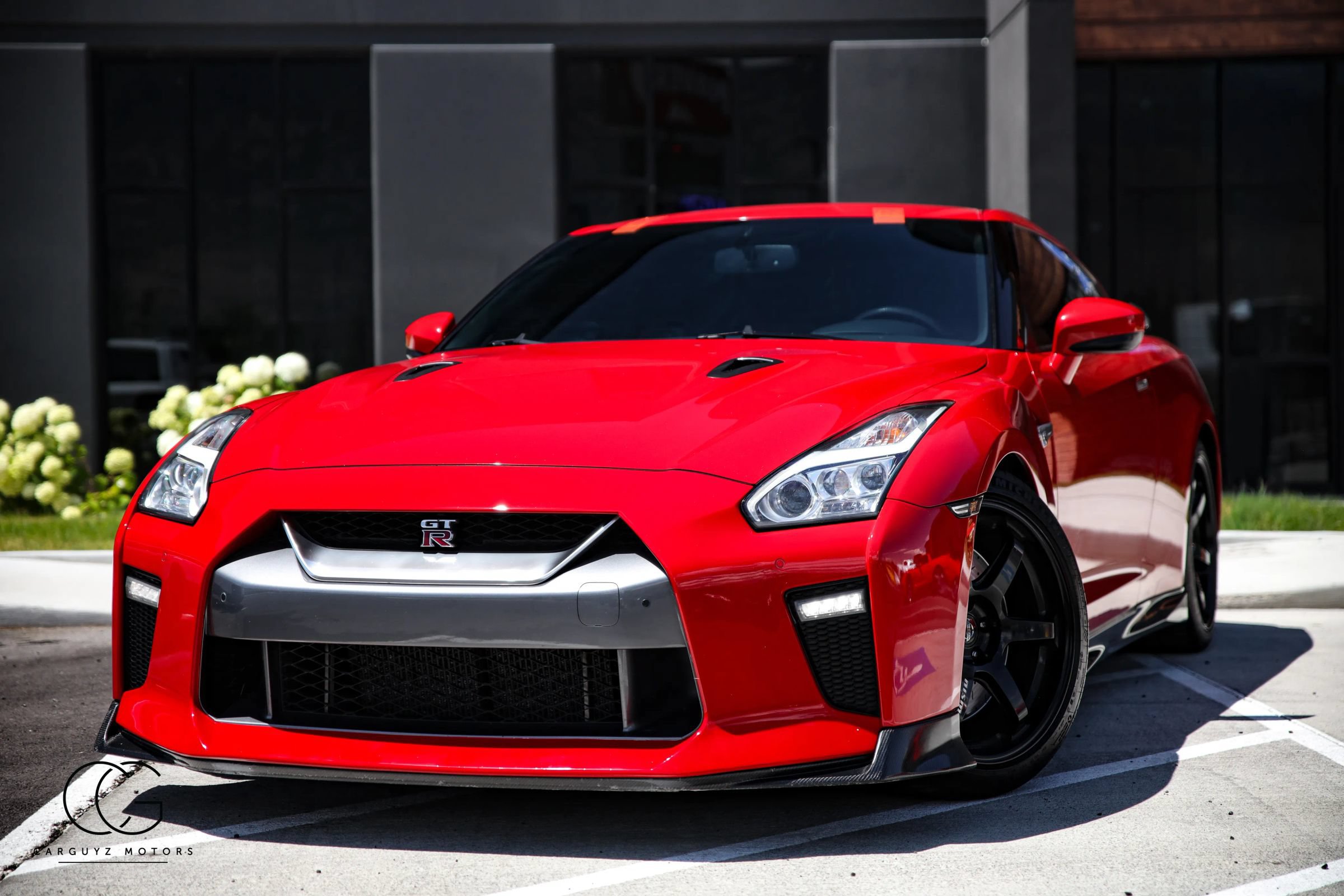 Used 2019 Nissan GT-R Track Edition AWD/4WD image 2