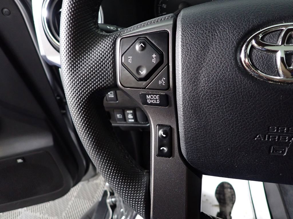 Used 2023 Toyota Tacoma TRD Off-Road w/ TRD Premium Off Road Package image 27