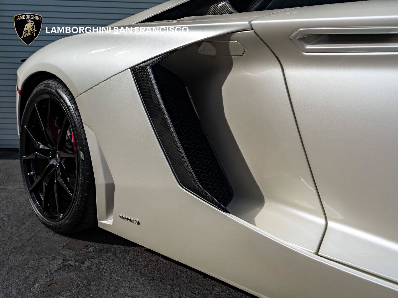 Used 2016 Lamborghini Aventador LP 700-4 AWD/4WD image 24