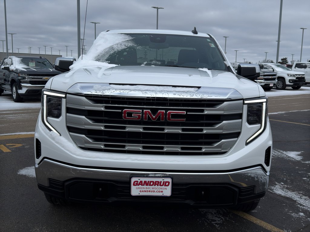 Used 2022 GMC Sierra 1500 SLE w/ X31 Off-Road Package image 3
