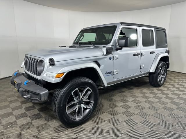 Used 2024 Jeep Wrangler Unlimited w/ Convenience Group image 7
