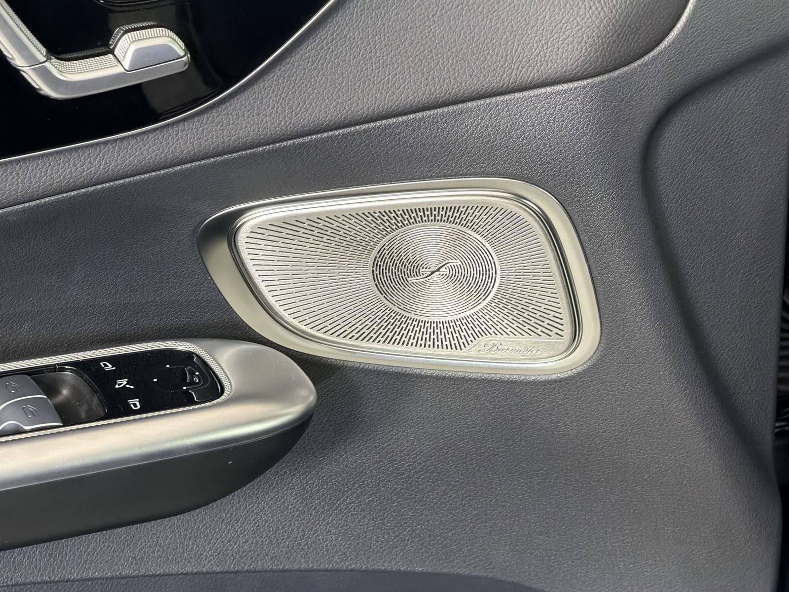 Used 2024 Mercedes-Benz GLC 300 image 21