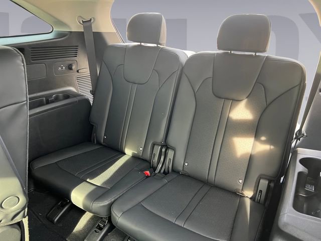 Used 2024 Kia Sorento EX AWD/4WD image 16