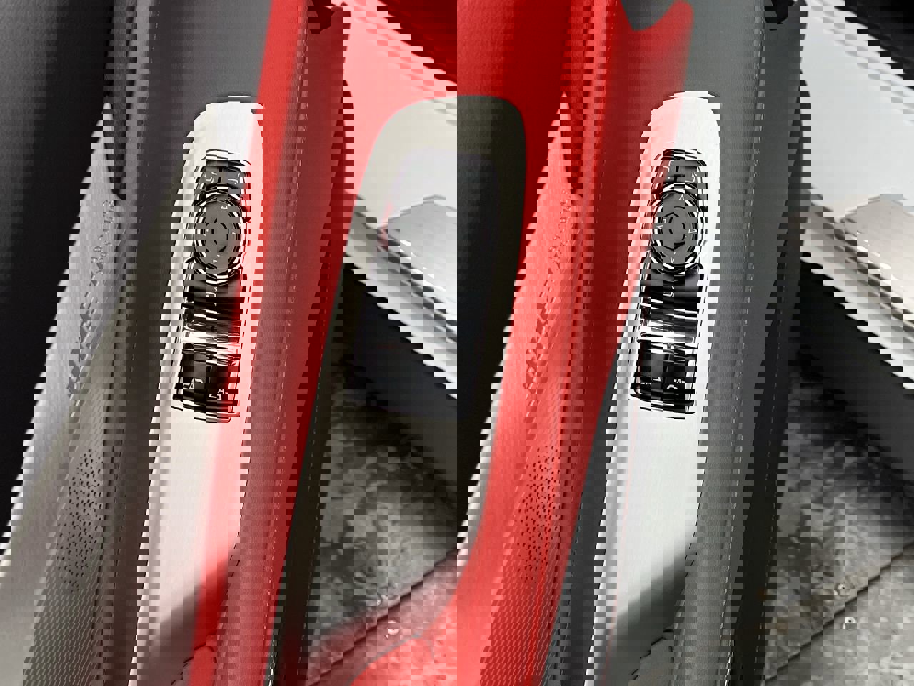 Certified 2020 Chevrolet Corvette Stingray Preferred Cpe w/ 2LT Preferred Equipment Group image 10