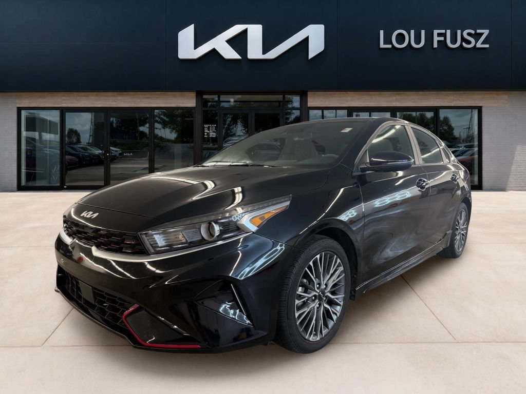 Used 2024 Kia Forte GT-Line w/ GT-Line Premium Package FWD image 1